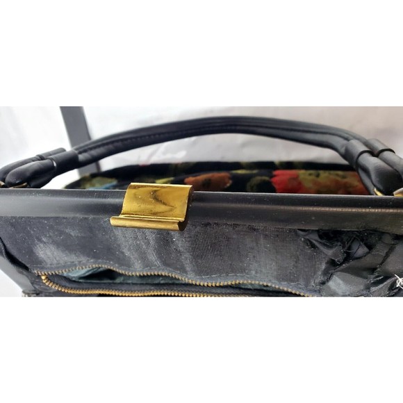 Tapestry Purse Unmarked Floral Design - Picture 2 of 16